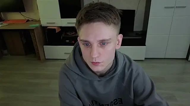 angryzan live sex cam