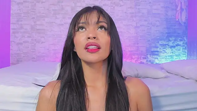 ayla_lux live sex cam