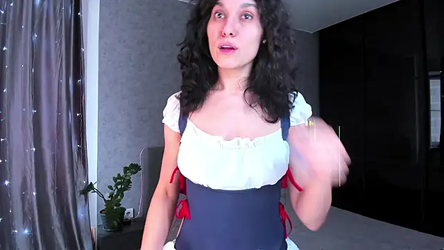 _CurlySue_'s cam snapshot