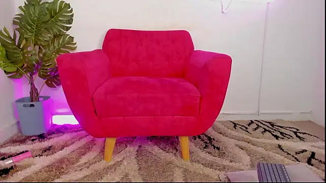 Miakhalifa_7's cam snapshot