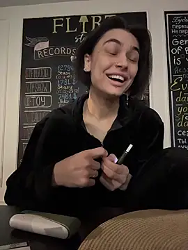 VioletAsh's cam snapshot