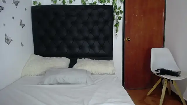 isabel_09's cam snapshot