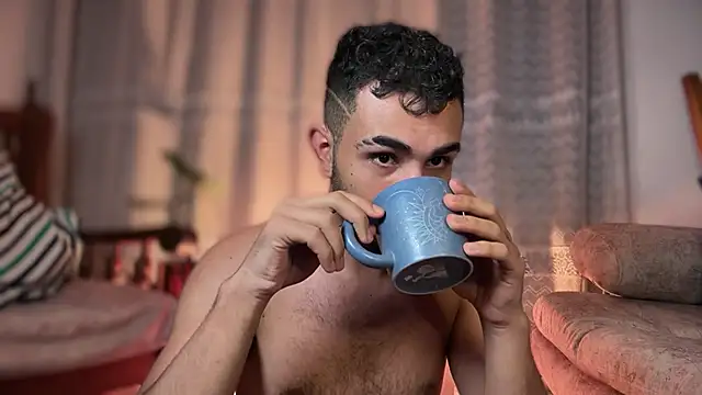 juancho_hairy live sex cam