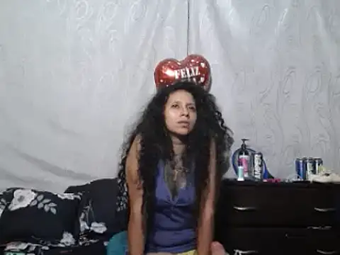 CataleyaRosee's cam snapshot