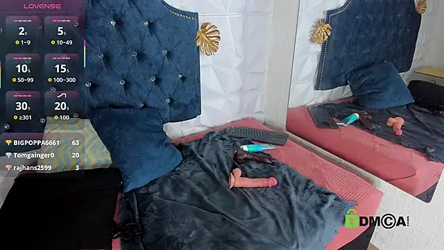 _mia_milf_'s cam snapshot