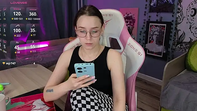 Sweet_frosti's cam snapshot