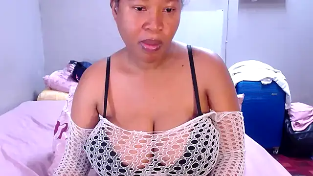 BigAreola26's cam snapshot