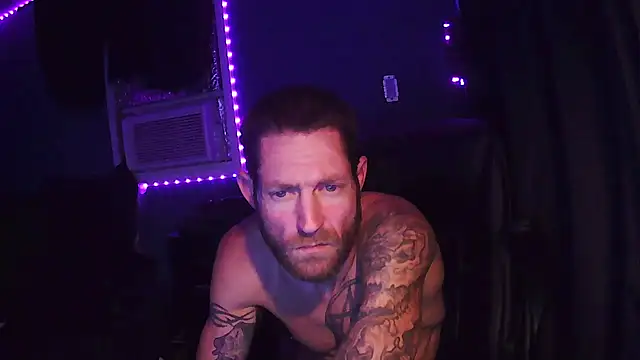 KingCole2390 live sex cam