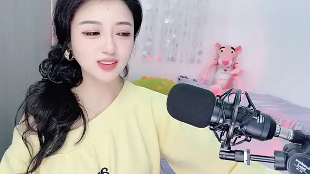 starsqimei live sex cam