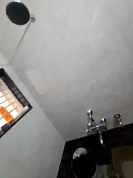 Bigdickbangalore live sex cam