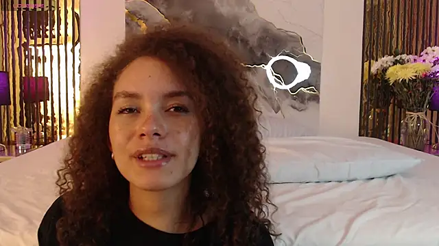 MiticaBrennet_ live sex cam