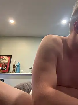 Novvikk88 live sex cam