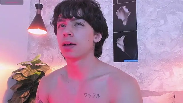 Tyler_durten live sex cam