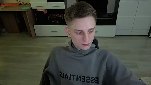 angryzan live sex cam