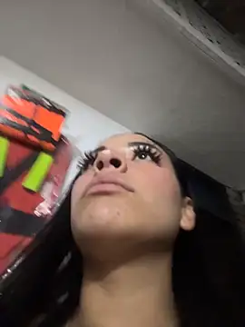 cristal__violetaa's cam snapshot