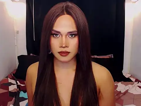 YllanaAltheaXxX's cam snapshot