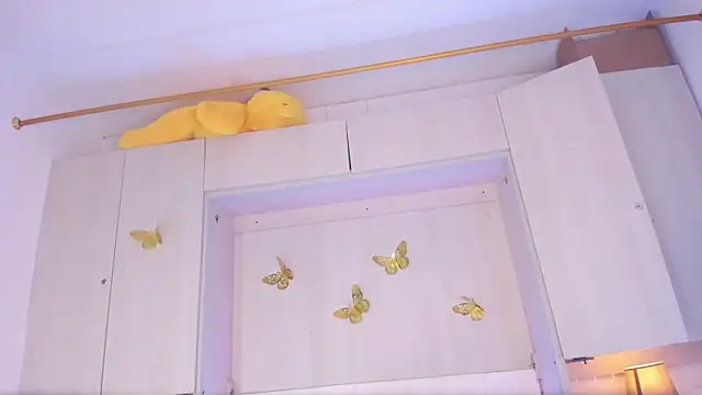 LilyWhitney's cam snapshot