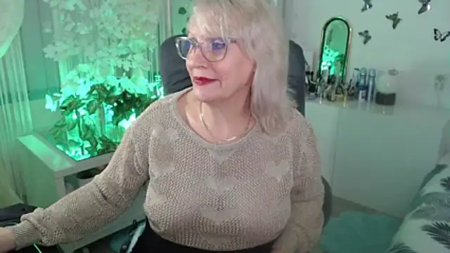 Ghertrude52's cam snapshot