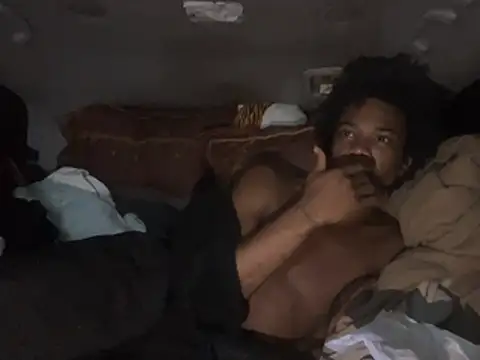 SlimeCrownzOut5's cam snapshot