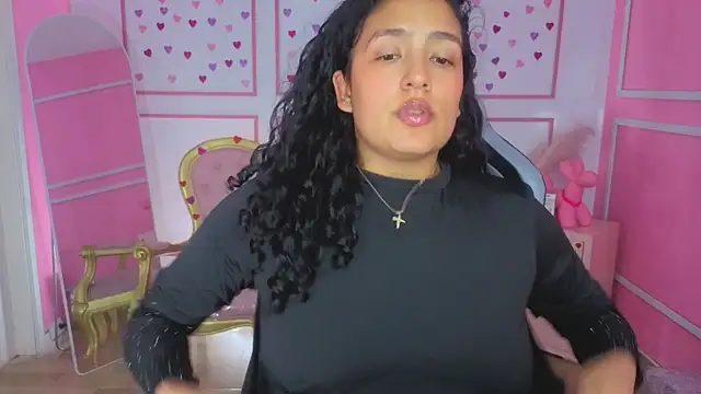 tamara_brown_t's cam snapshot