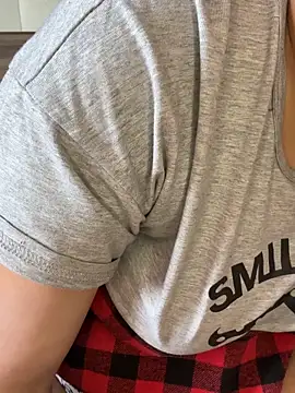 HotNeha08's cam snapshot