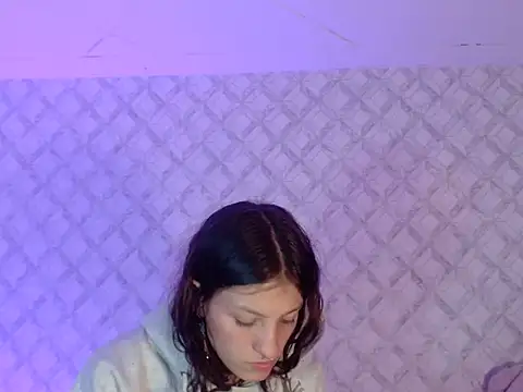 Emma-Wilson's cam snapshot