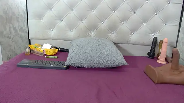 VALENTINA3x's cam snapshot