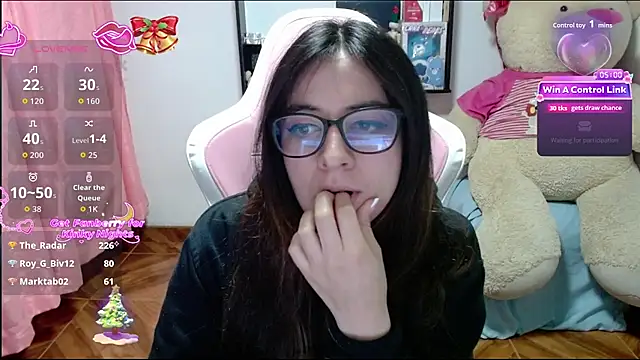 Maggie_Fox3's cam snapshot