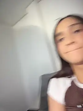 Isabella-Teen's cam snapshot