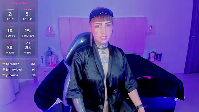 Gyal_8_'s cam snapshot