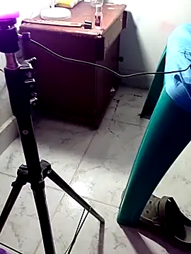 themaykiin18 live sex cam