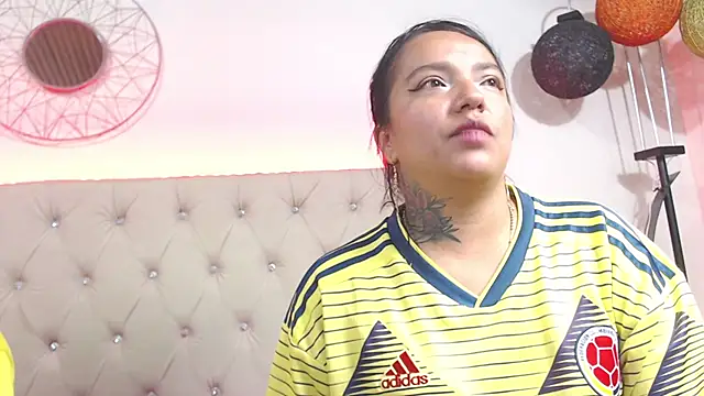 sharon_and_sharit's cam snapshot