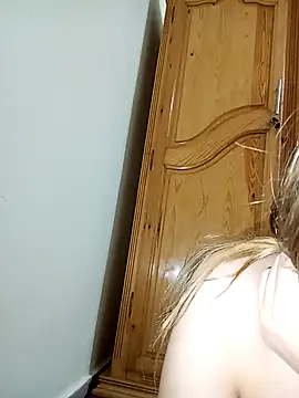 indilasixeey live sex cam