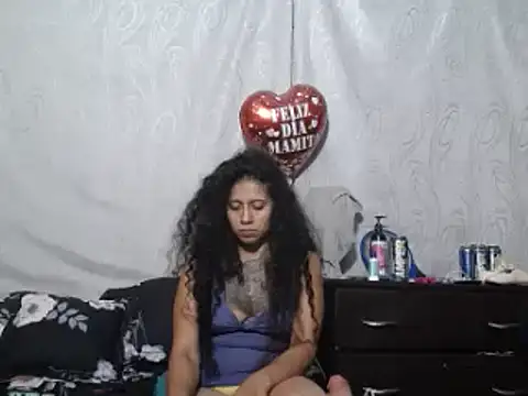 CataleyaRosee's cam snapshot