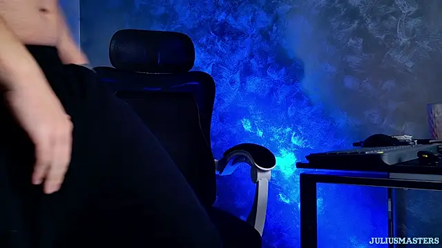 juliusmasters live sex cam