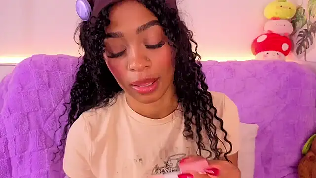 Heily_Fox's cam snapshot