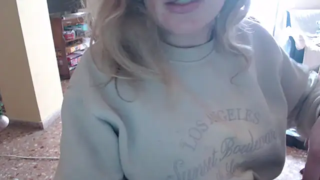 pomposa18xxx's cam snapshot