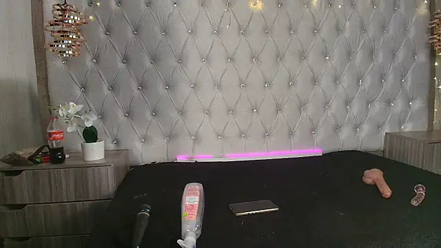 _ruby_manrique_'s cam snapshot