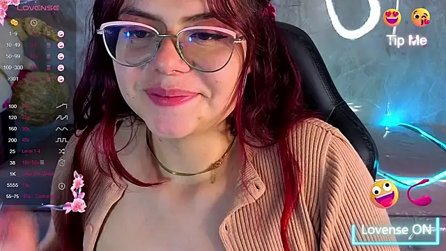 draviana_a_'s cam snapshot