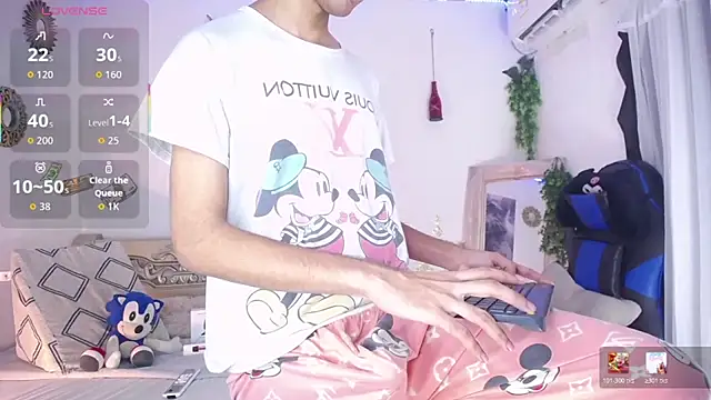 huge_armound's cam snapshot