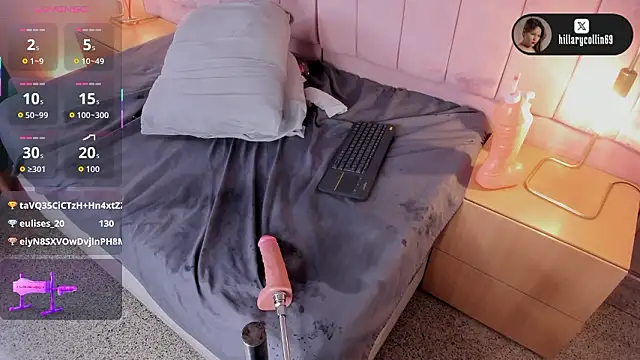 Hillary_Collins1's cam snapshot