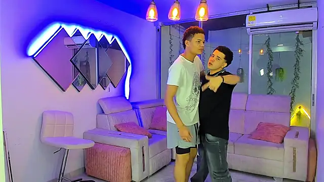 Houseofwarrios's cam snapshot