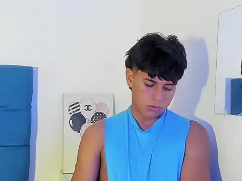 Valentino_Lane's cam snapshot