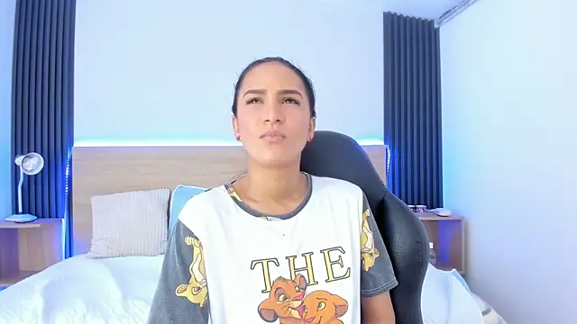 Samantha_luv_'s cam snapshot