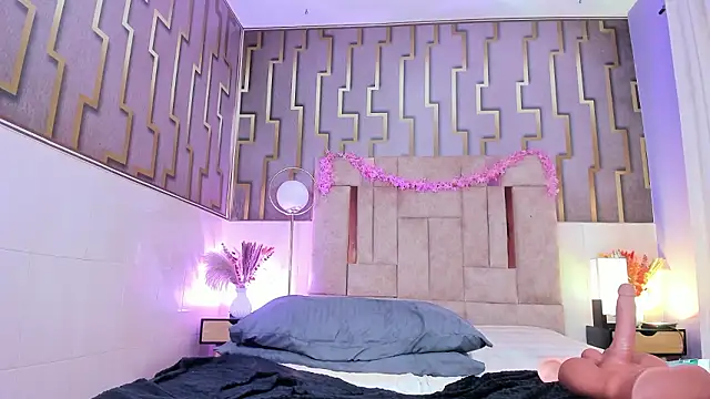 luna_maisonn's cam snapshot