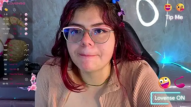 draviana_a_'s cam snapshot