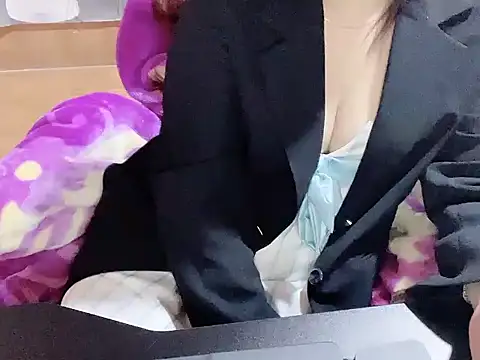 Subita_nice live sex cam