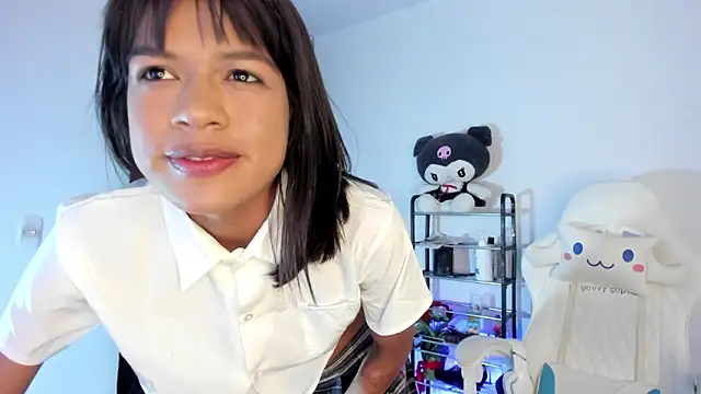 meganthompsonn22 live sex cam