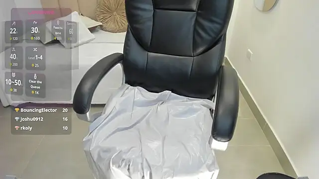 Karliie_kloss_'s cam snapshot