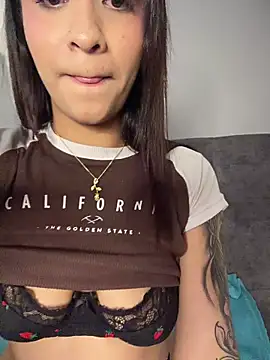 Isabella-Teen's cam snapshot